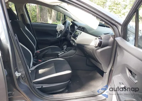 2021 Nissan Versa Sv Xtronic Cvt z USA, uszkodzony, nr VIN 3N1CN8EV7ML892115